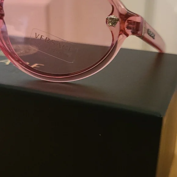 Versace Sunglasses - Picture 3 of 7